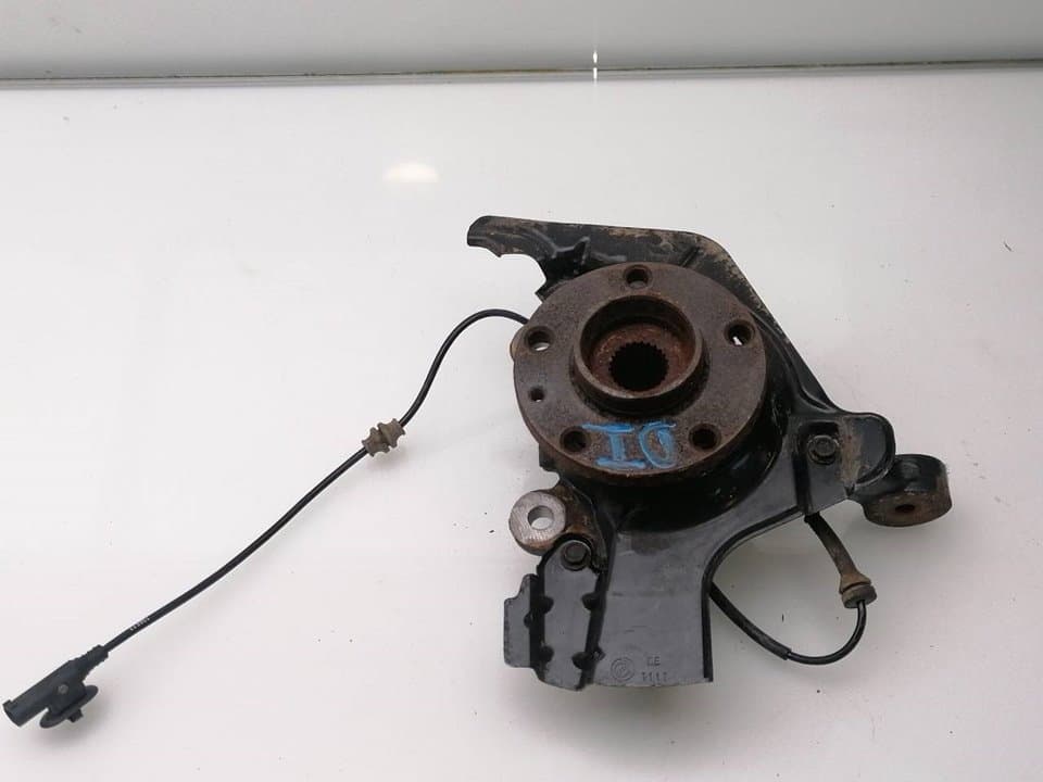 Mangueta delantera izquierda OPEL COMBO D