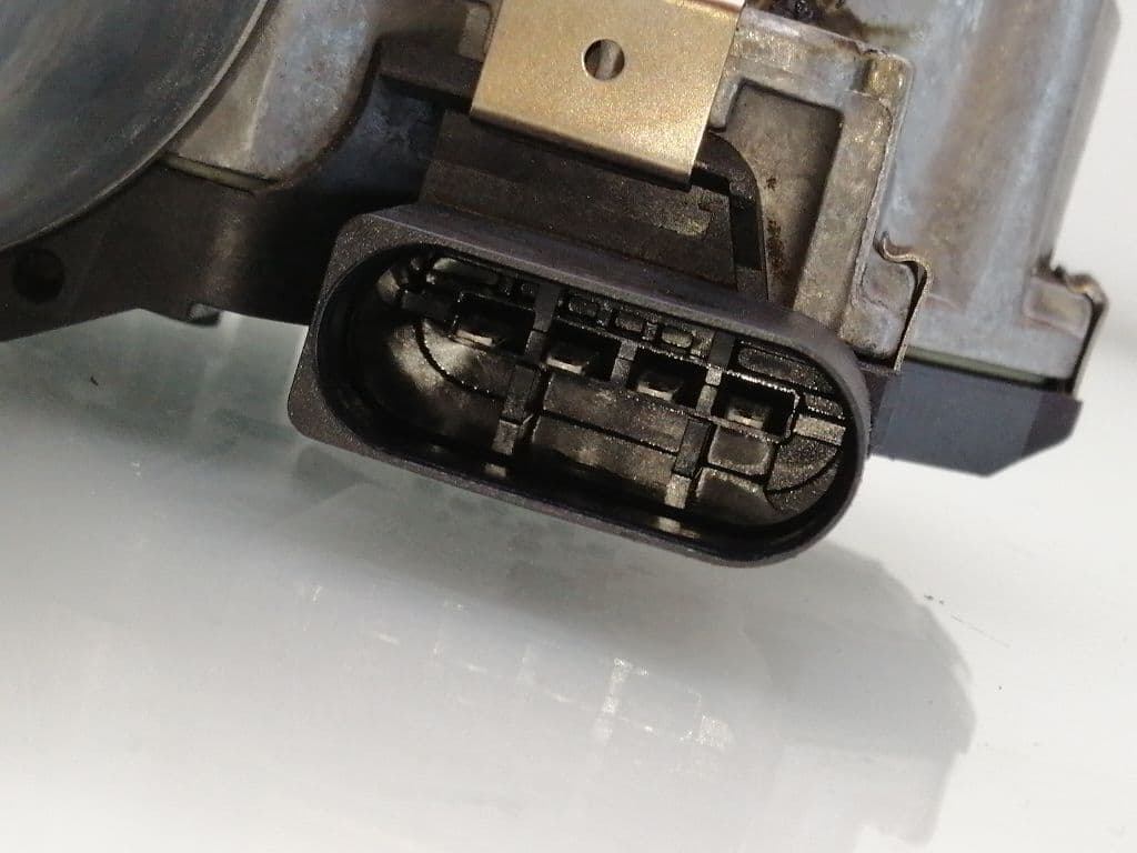 Motor limpia delantero OPEL ASTRA J LIM 5