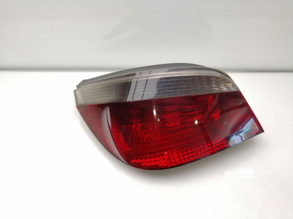 Piloto trasero izquierdo BMW SERIE 5 BERLINA (E34)