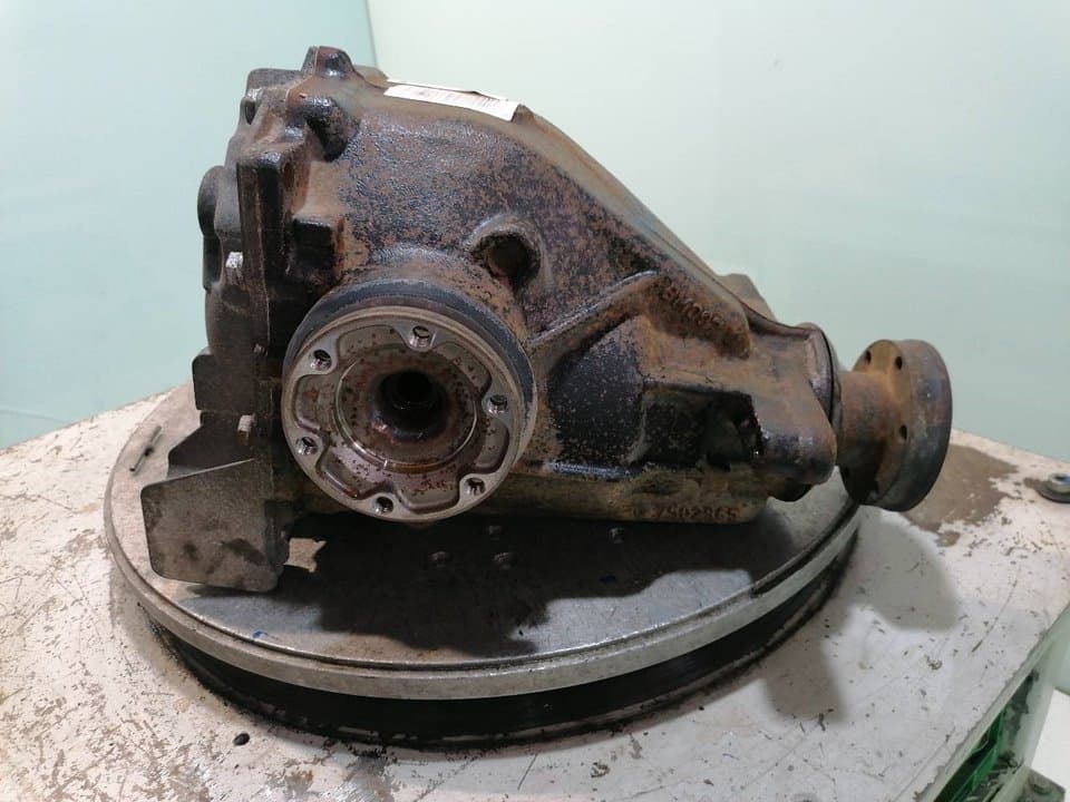 Diferencial trasero BMW SERIE 5 BERLINA (E34) 4