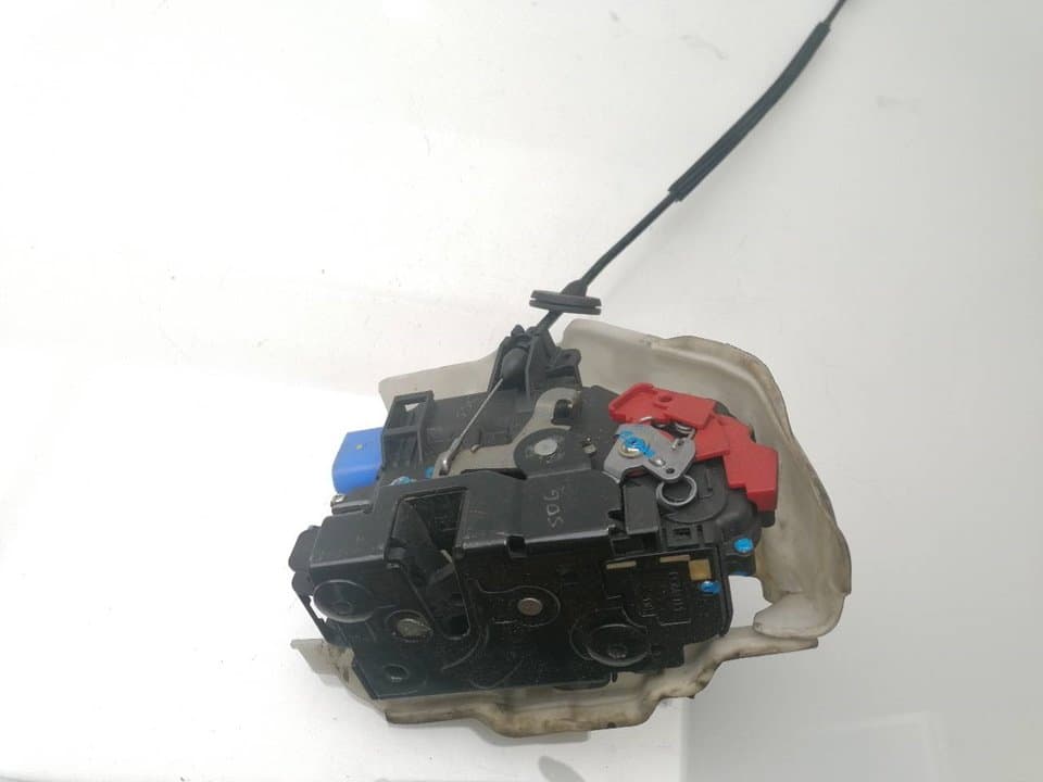 Cerradura puerta delantera derecha VOLKSWAGEN GOLF VI VARIANT (AJ5) 2