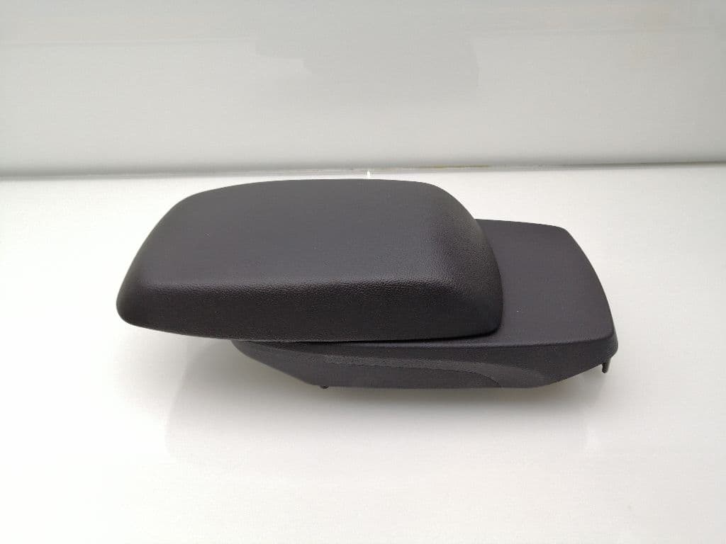 Apoyabrazos central HYUNDAI I30 CW 3