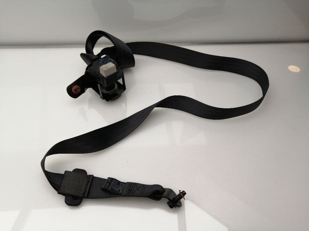 Cinturon seguridad trasero derecho HYUNDAI I30 CW
