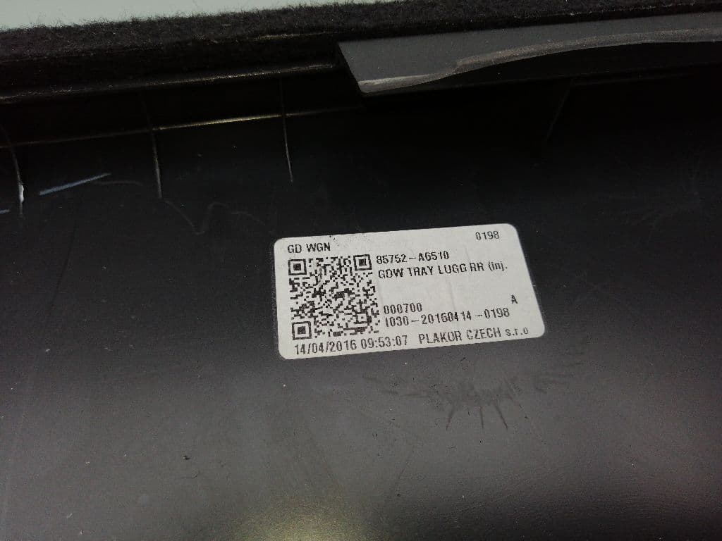 Plastico HYUNDAI I30 CW 4