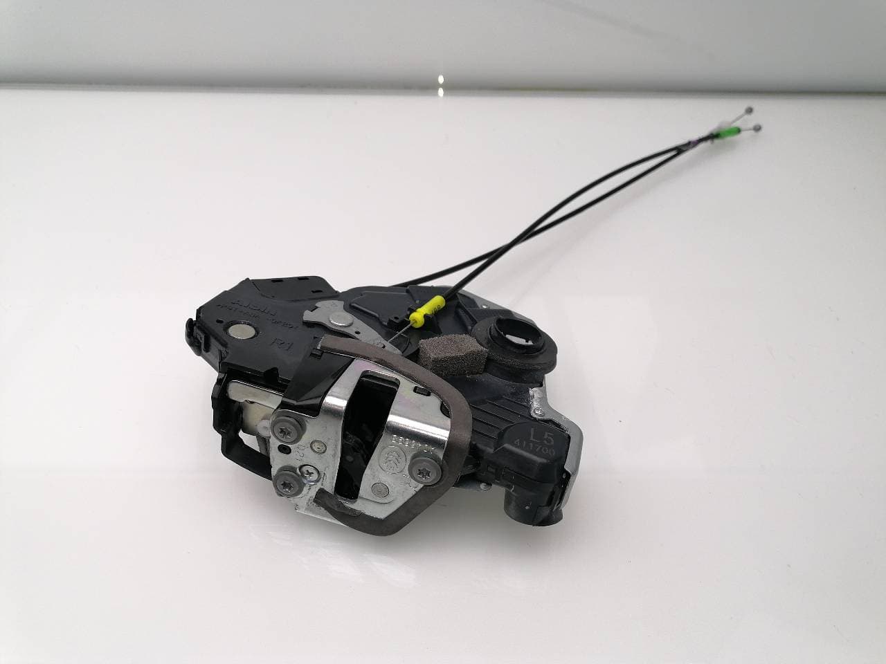 Cerradura puerta delantera derecha LEXUS NX
