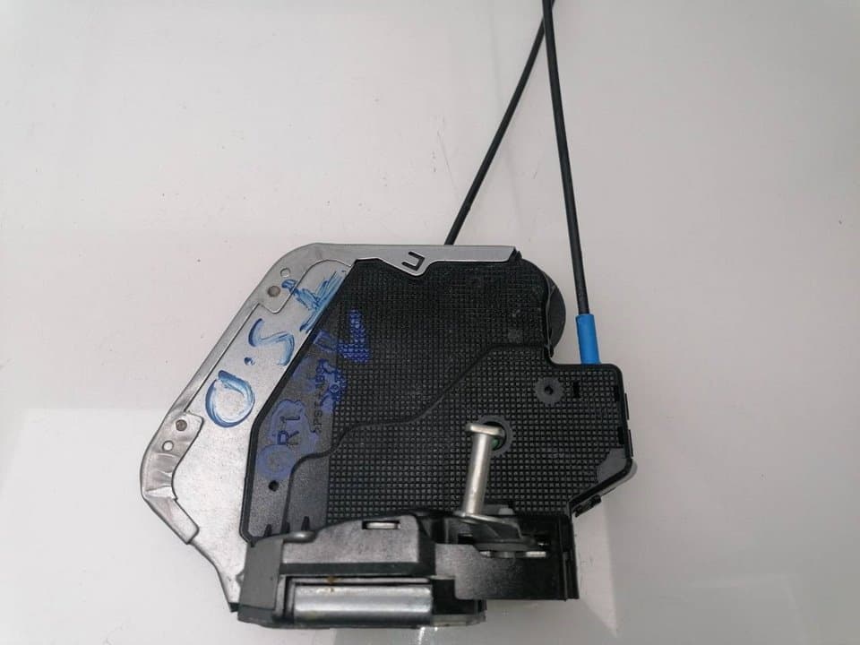 Cerradura puerta trasera derecha LEXUS NX 4