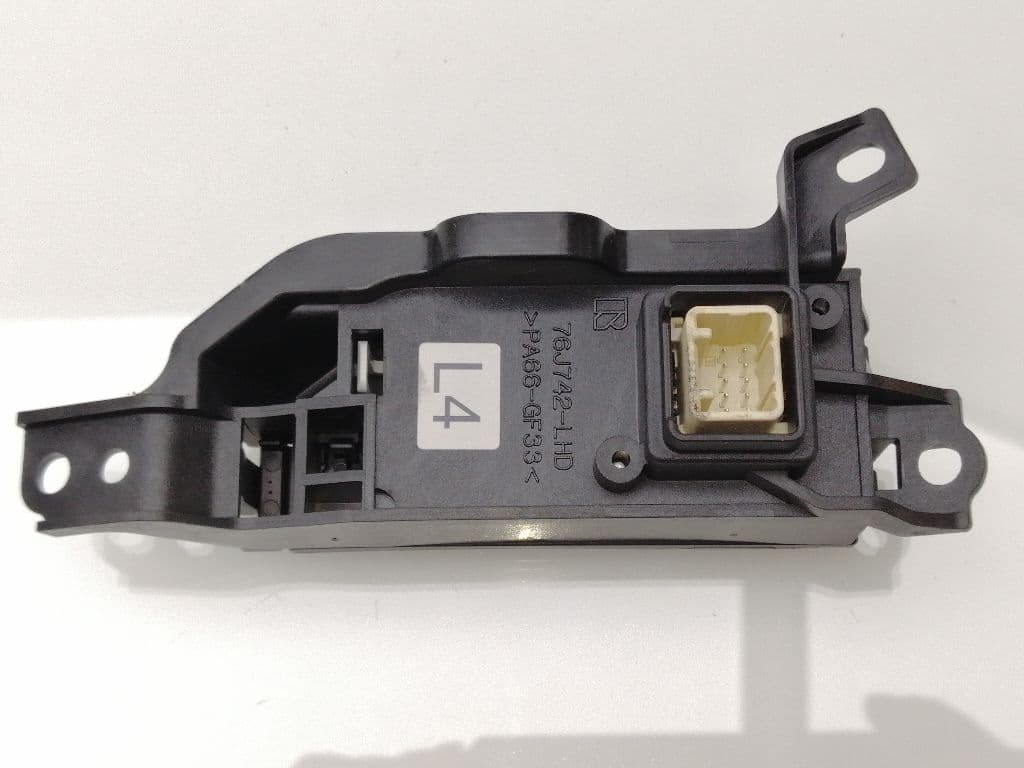 Pantalla multifuncion LEXUS NX 3