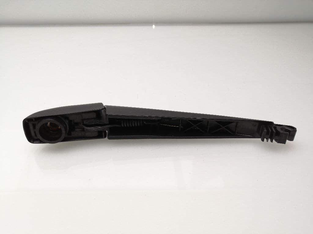 Brazo limpia trasero LEXUS NX 2