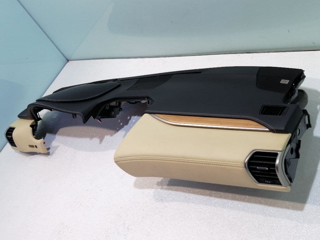 Salpicadero LEXUS NX 2