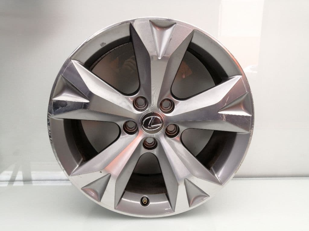 Llanta LEXUS NX