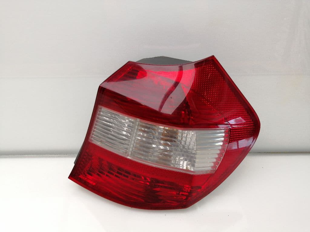 Piloto trasero derecho BMW SERIE 1 LIM