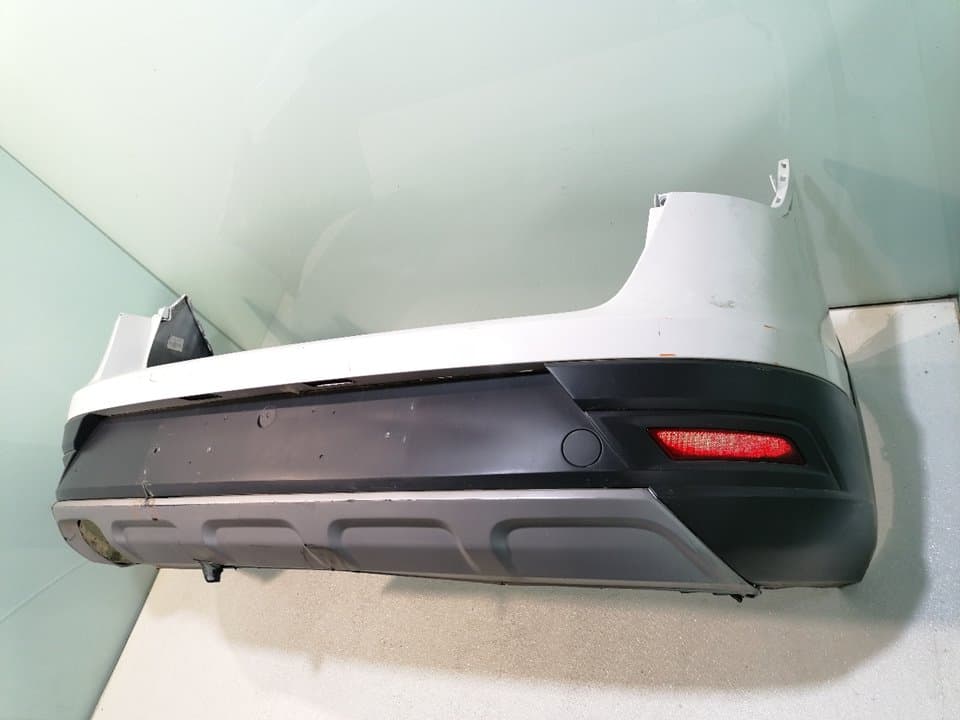Paragolpes trasero SEAT LEON ST (5F8) 3