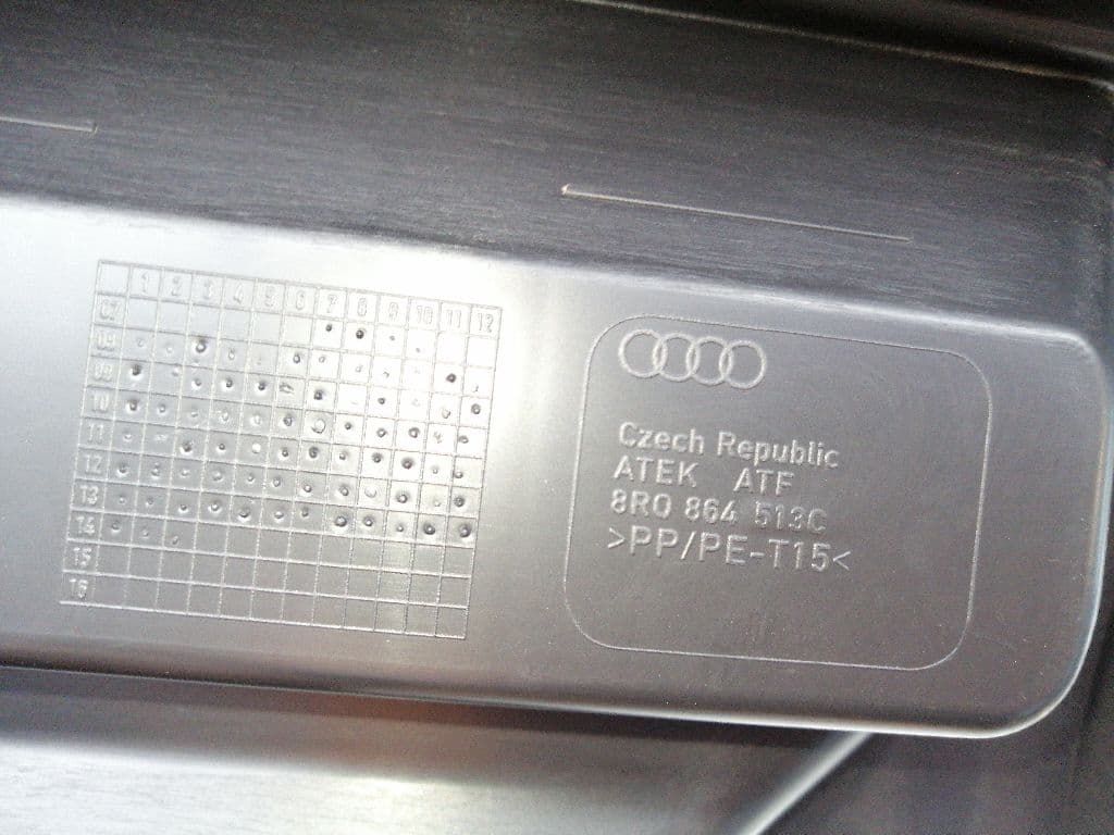 Plastico AUDI Q5 (8R) 5