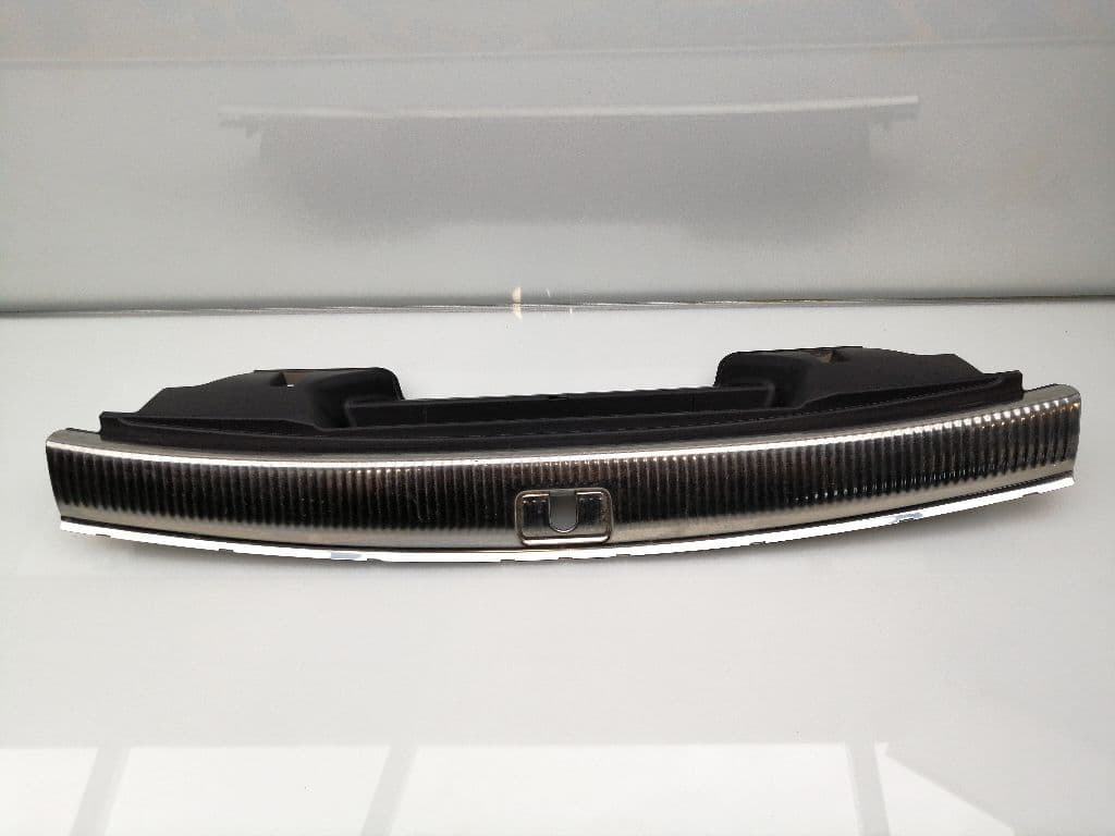 Plastico AUDI Q5 (8R)