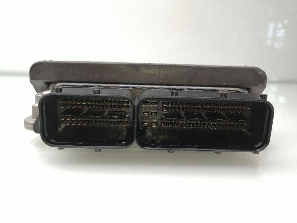 Centralita motor uce AUDI Q5 (8R) 2