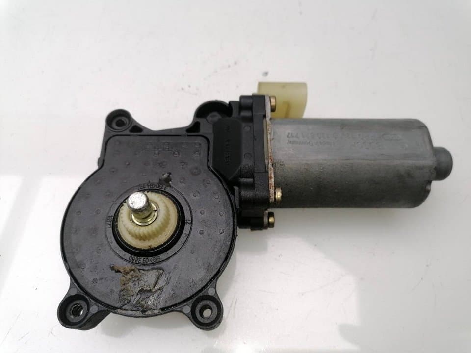 Motor elevalunas trasero derecho BMW X5 (E70) 4