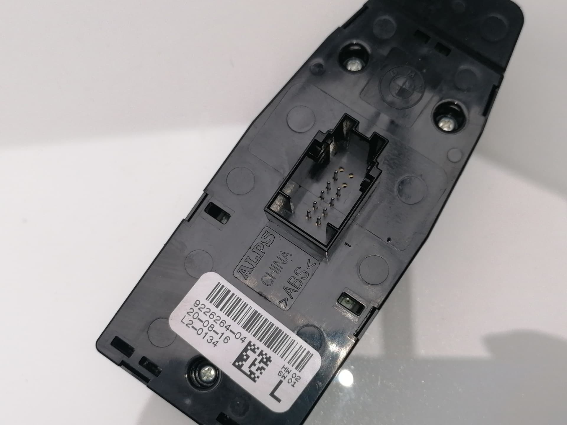 Mando elevalunas delantero izquierdo BMW SERIE 1 BERLINA (E81/E87) 2