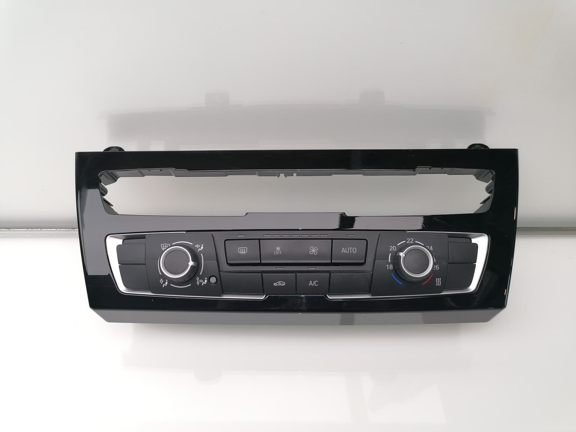 Recambio BMW SERIE 1 BERLINA (E81/E87) ref. 64119384045