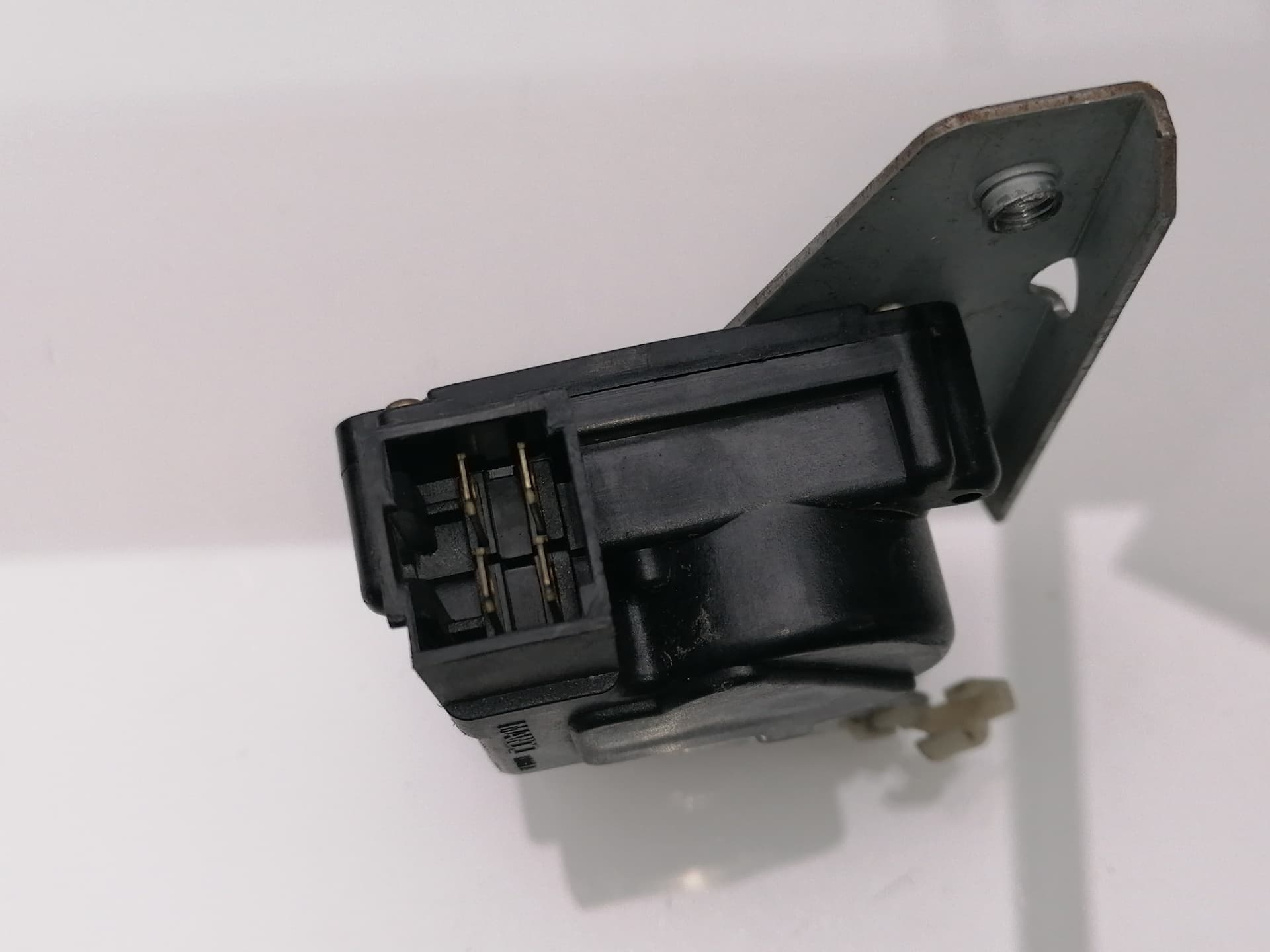 Cerradura maletero / porton MITSUBISHI GALLOPER (HYUNDAI) 2