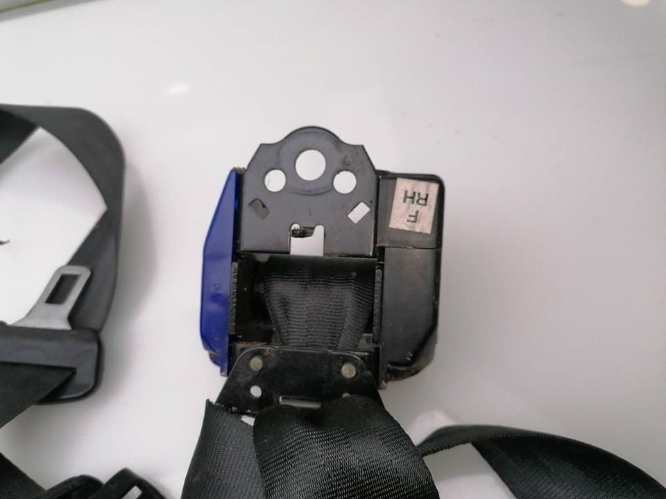 Cinturon seguridad delantero derecho MITSUBISHI GALLOPER (HYUNDAI) 3
