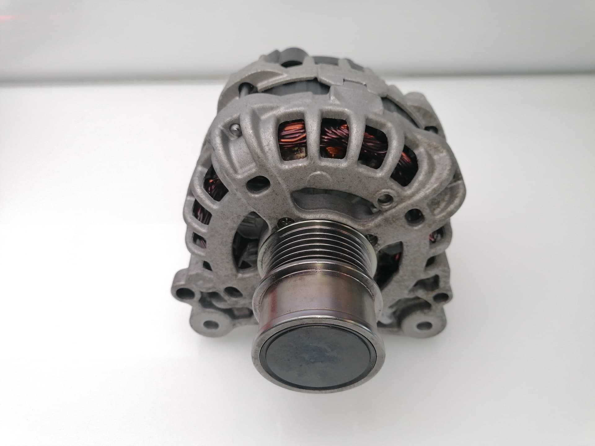 Alternador SEAT LEON ST (5F8)