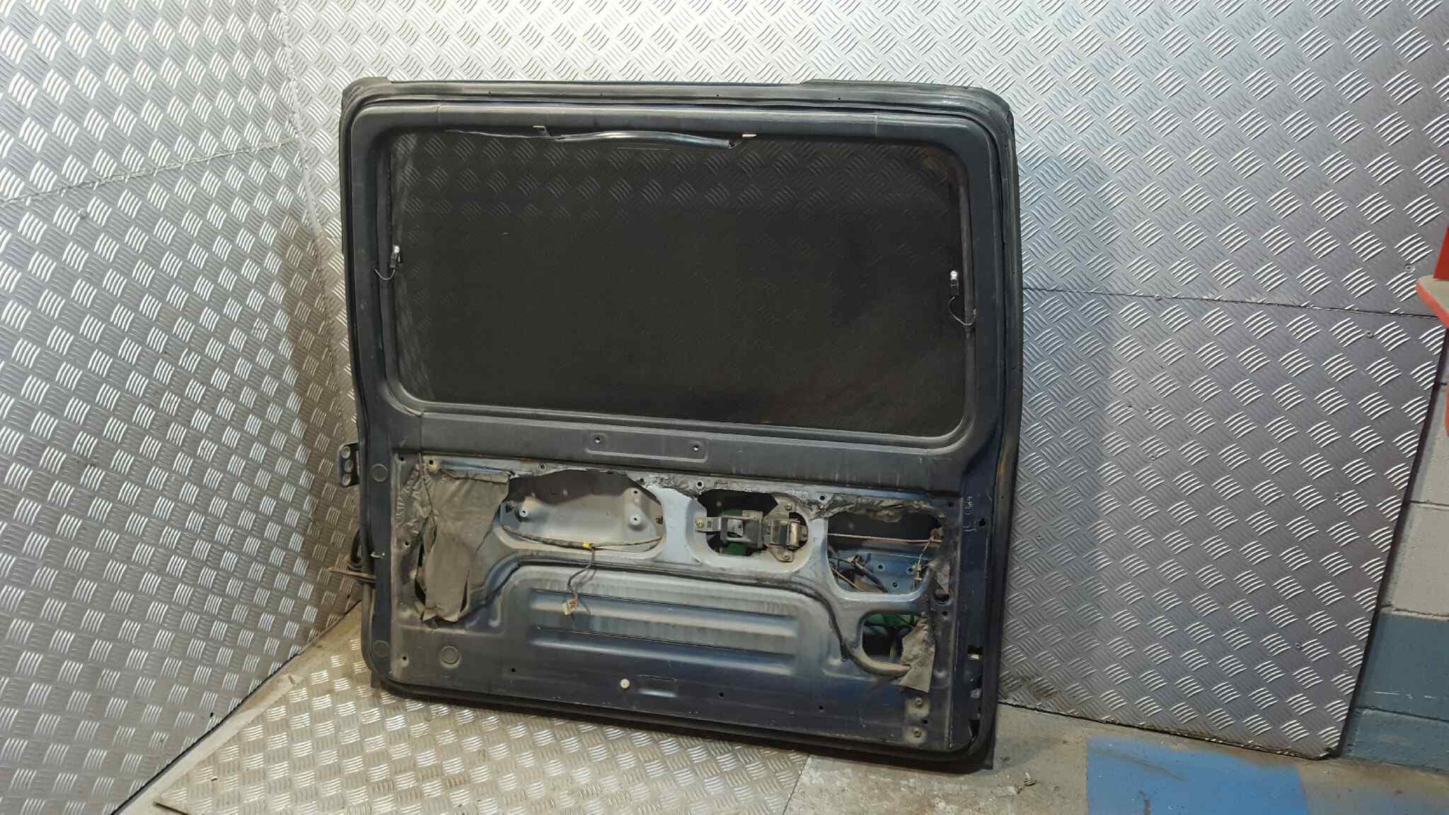 Porton trasero MITSUBISHI GALLOPER (HYUNDAI) 2