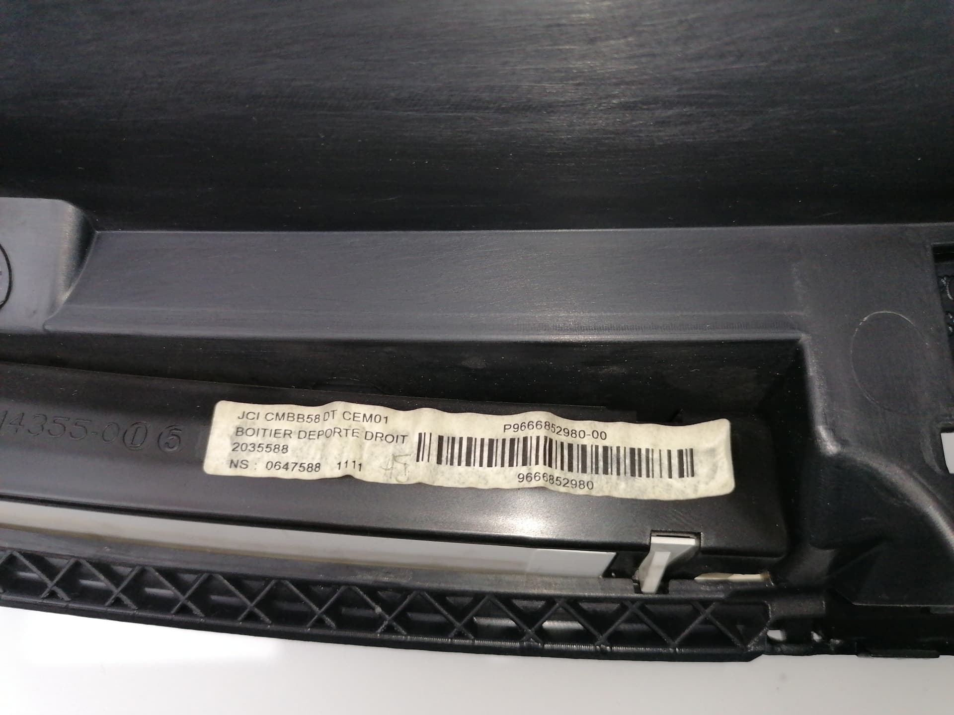 Plastico CITROEN C4 GRAND PICASSO 4