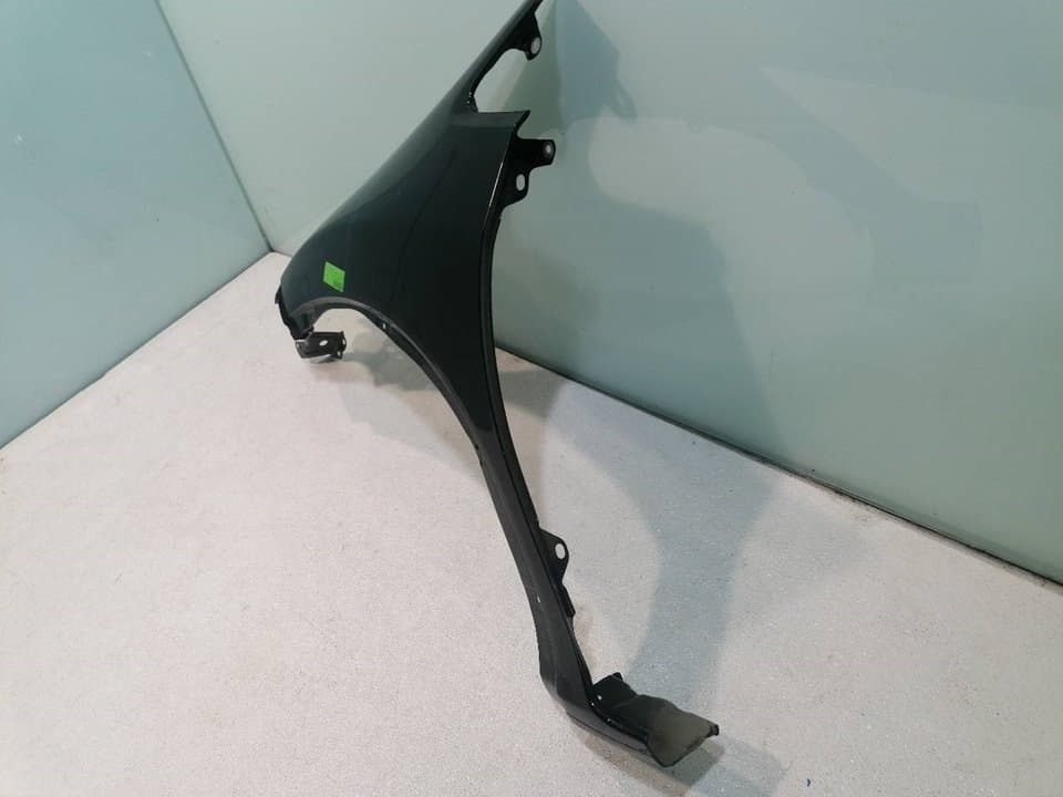 Aleta delantera izquierda HONDA CIVIC BERLINA (FN) 3