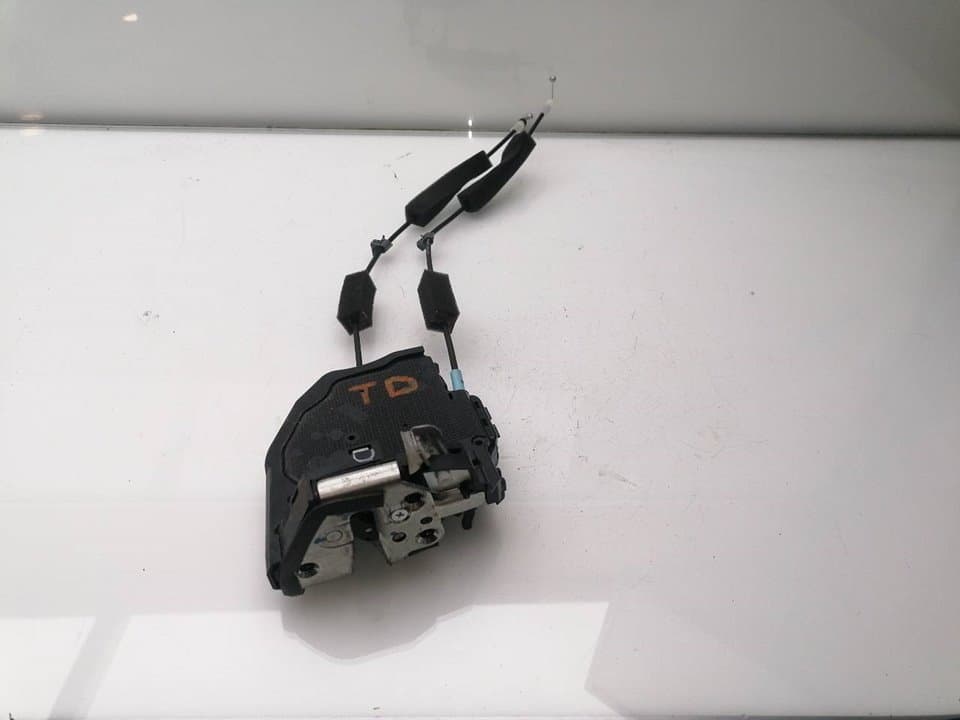 Cerradura puerta trasera derecha HONDA CIVIC BERLINA (FN)