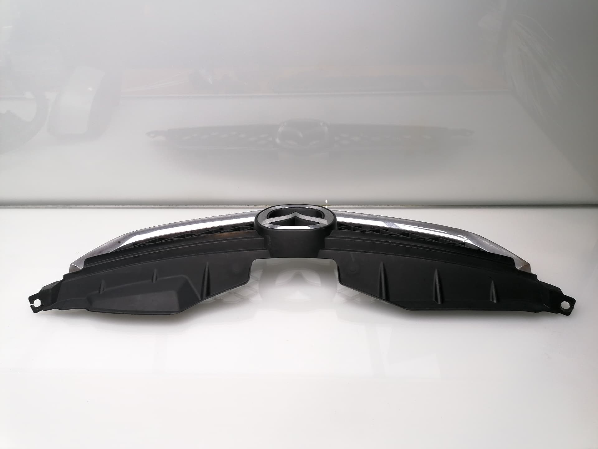Rejilla delantera MAZDA 5 BERL 5