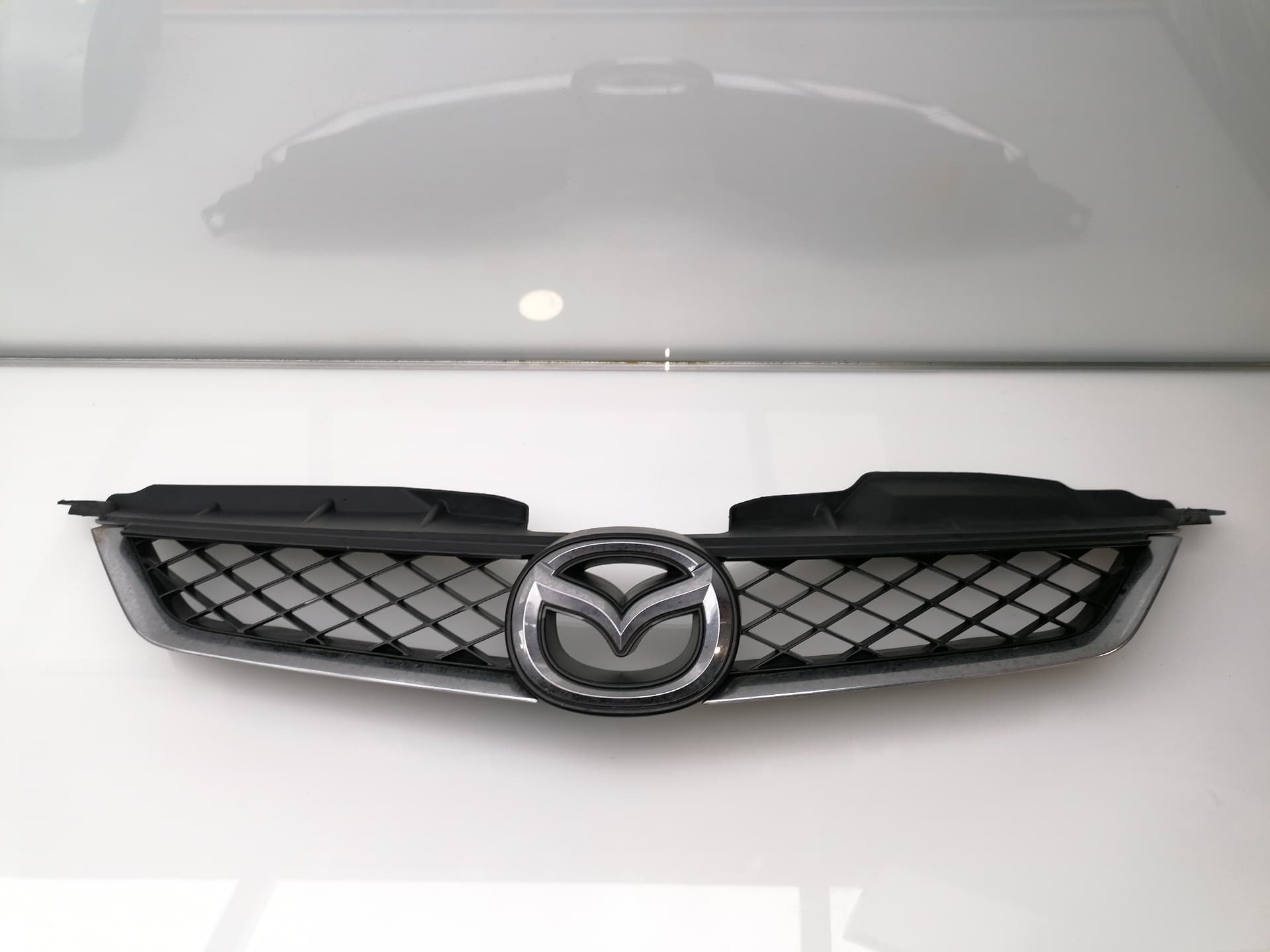 Rejilla delantera MAZDA 5 BERL