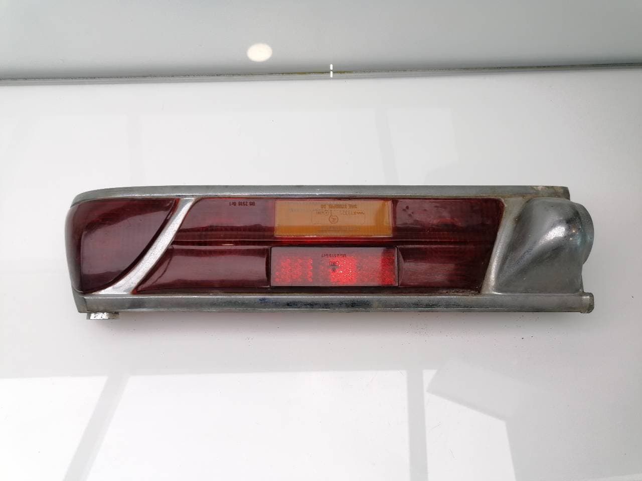 Piloto trasero izquierdo MERCEDES-BENZ CLASE E (W124) COUPE/CABRIO