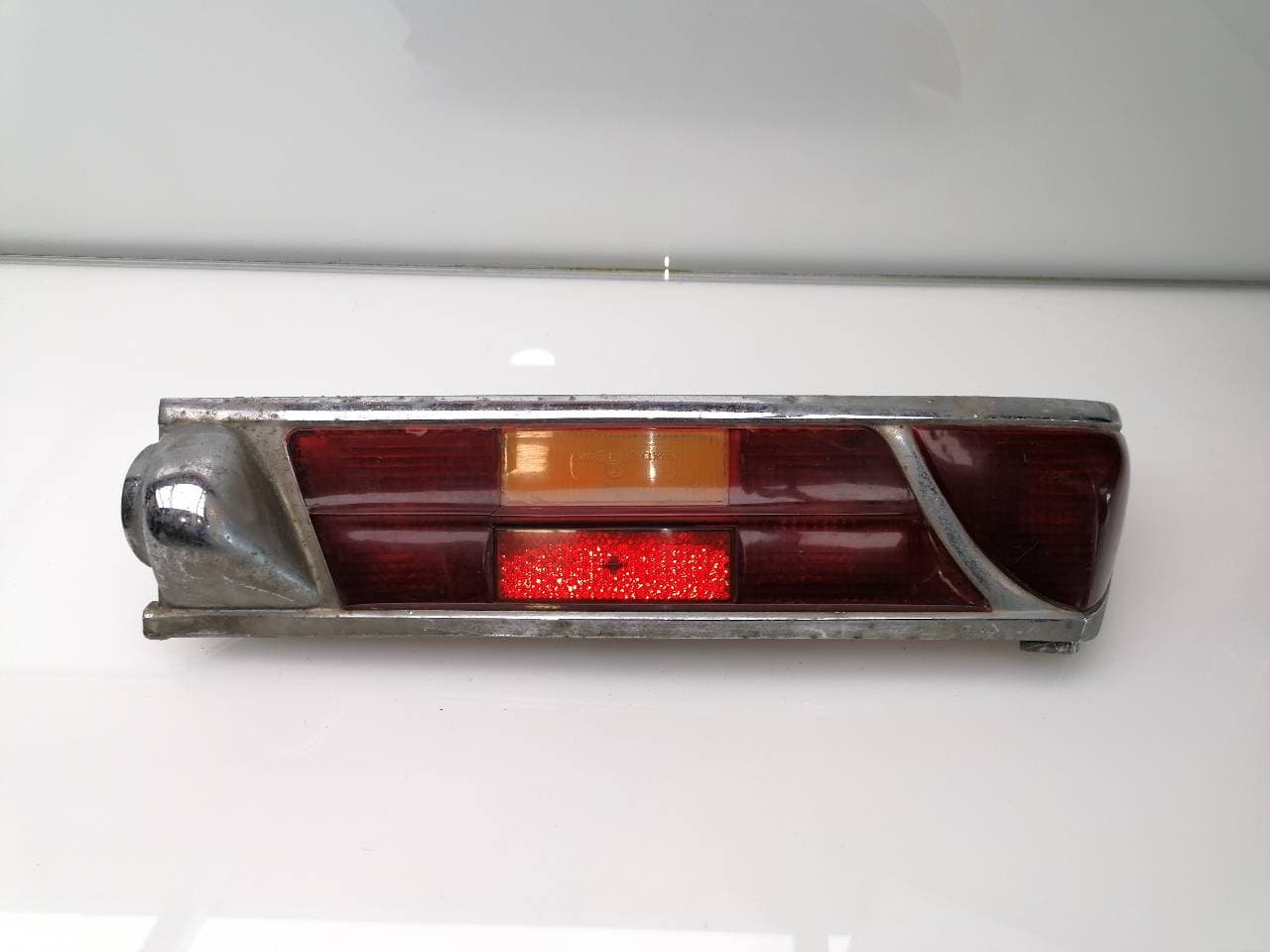 Piloto trasero derecho MERCEDES-BENZ CLASE E (W124) COUPE/CABRIO