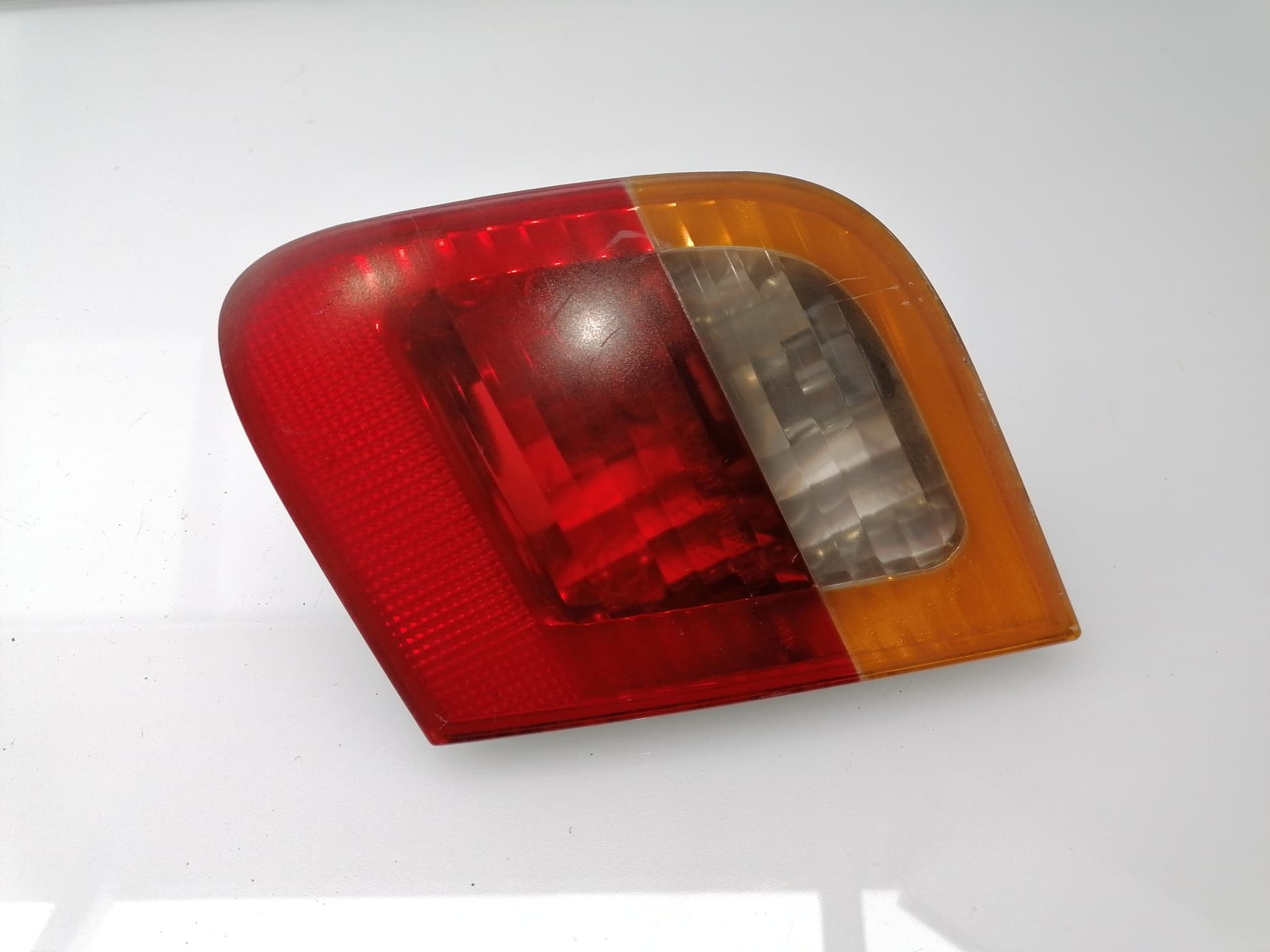 Piloto trasero derecho BMW SERIE 3 BERLINA (E46)