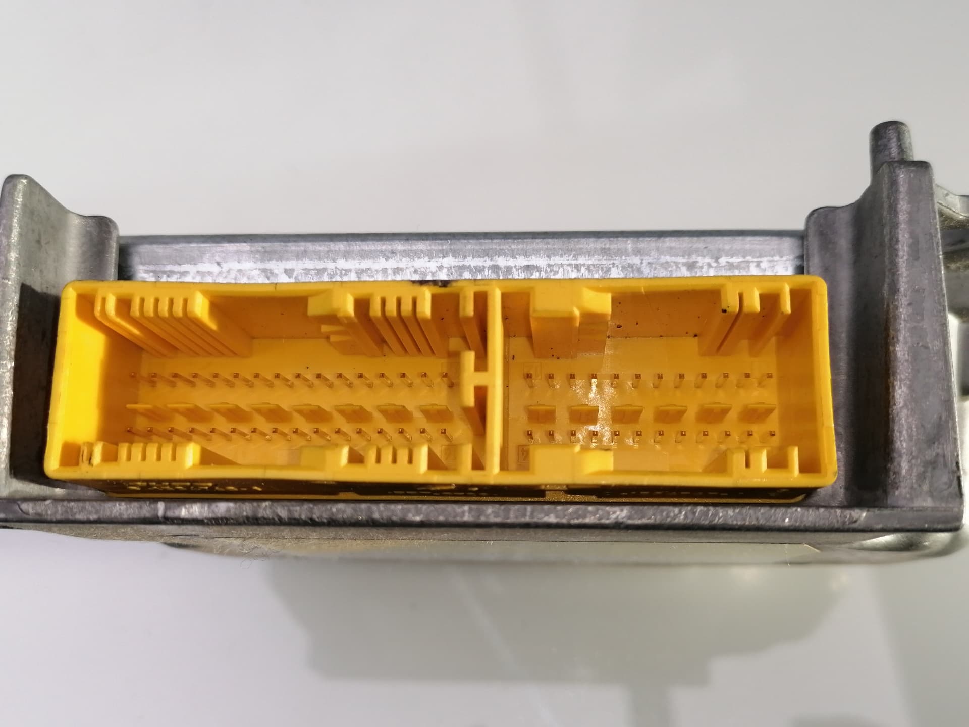 Centralita airbag MERCEDES-BENZ CLASE A (W176) 4