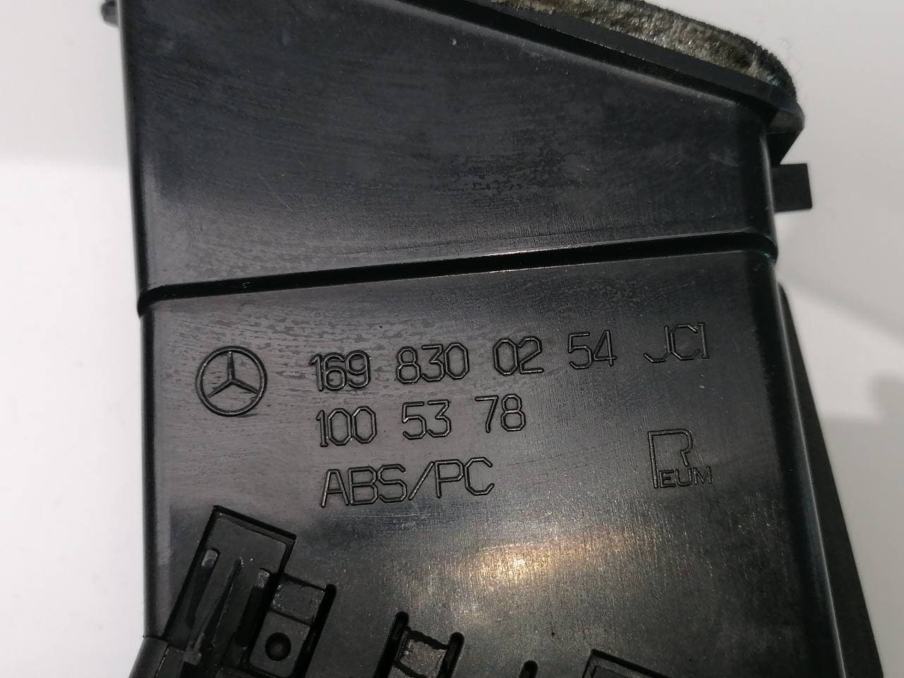 Plastico MERCEDES-BENZ CLASE A (W176) 3