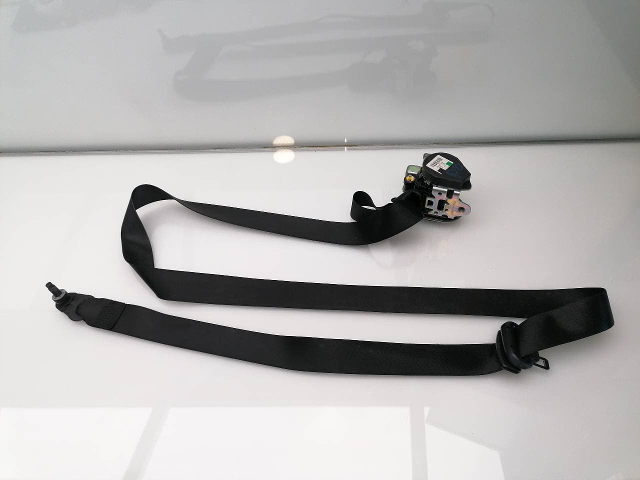 Cinturon seguridad delantero izquierdo MERCEDES-BENZ CLASE A (W176)