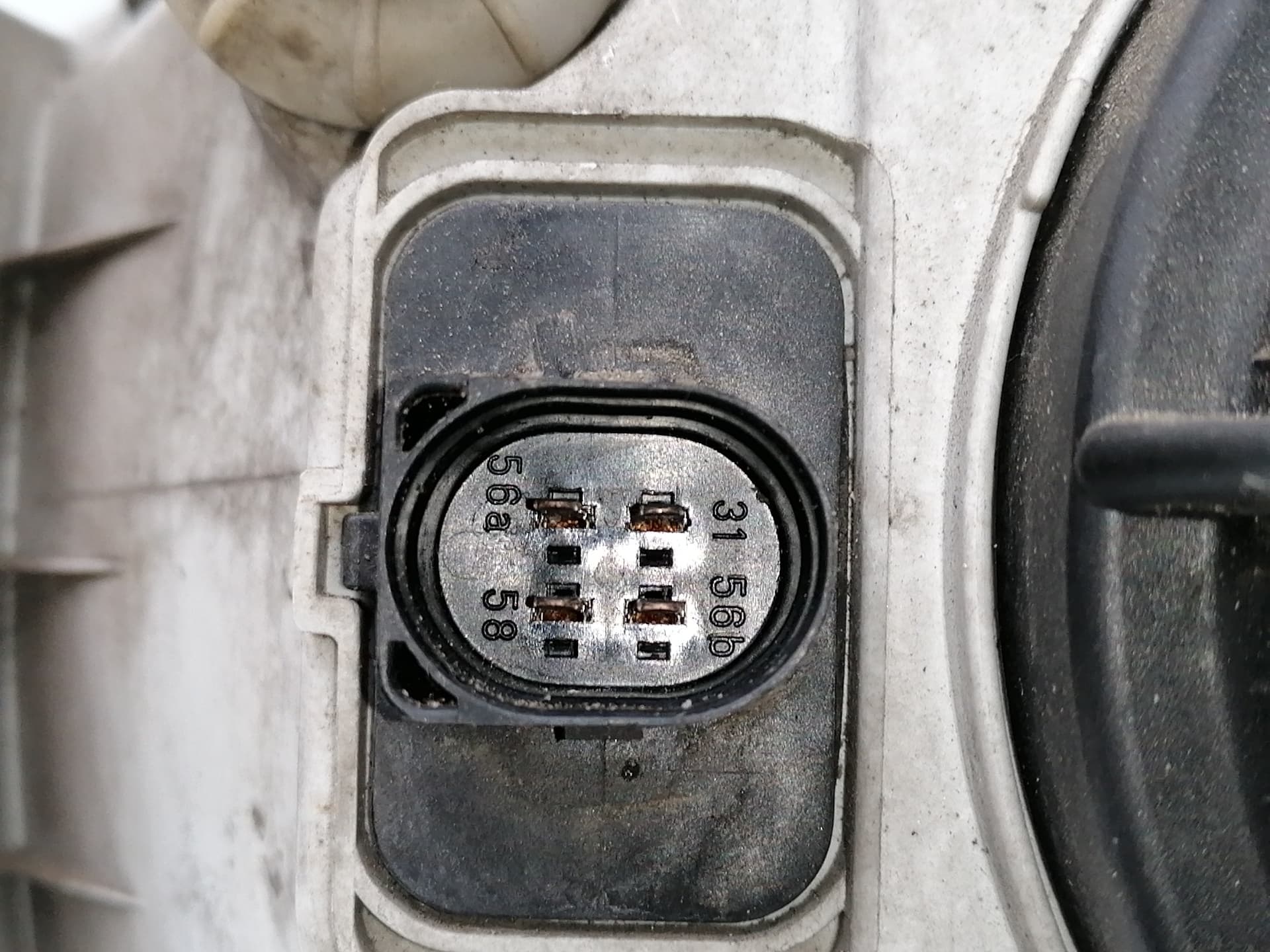 Faro derecho VOLKSWAGEN GOLF III BERLINA (1H1) 2