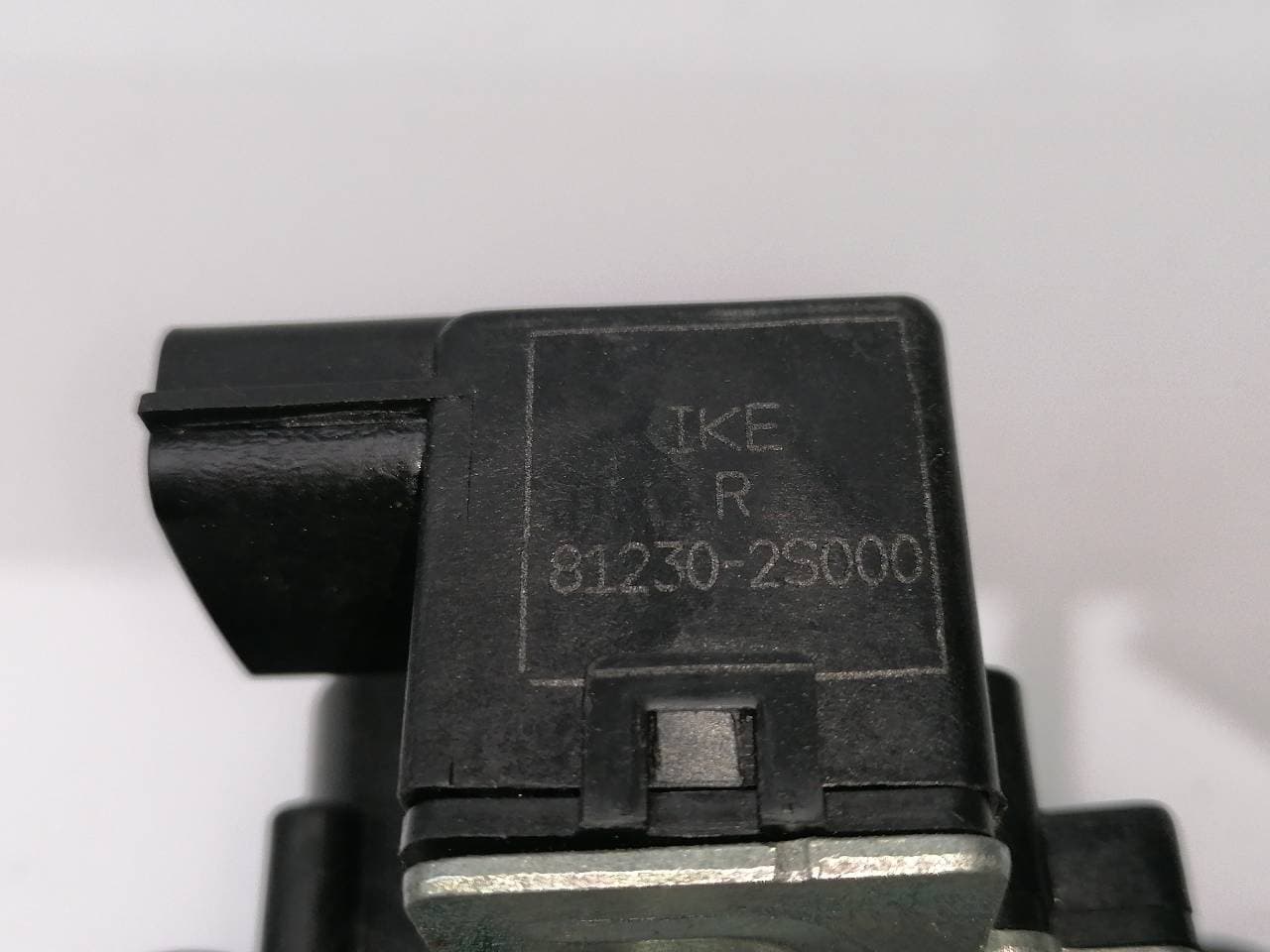 Cerradura maletero / porton HYUNDAI IX35 2