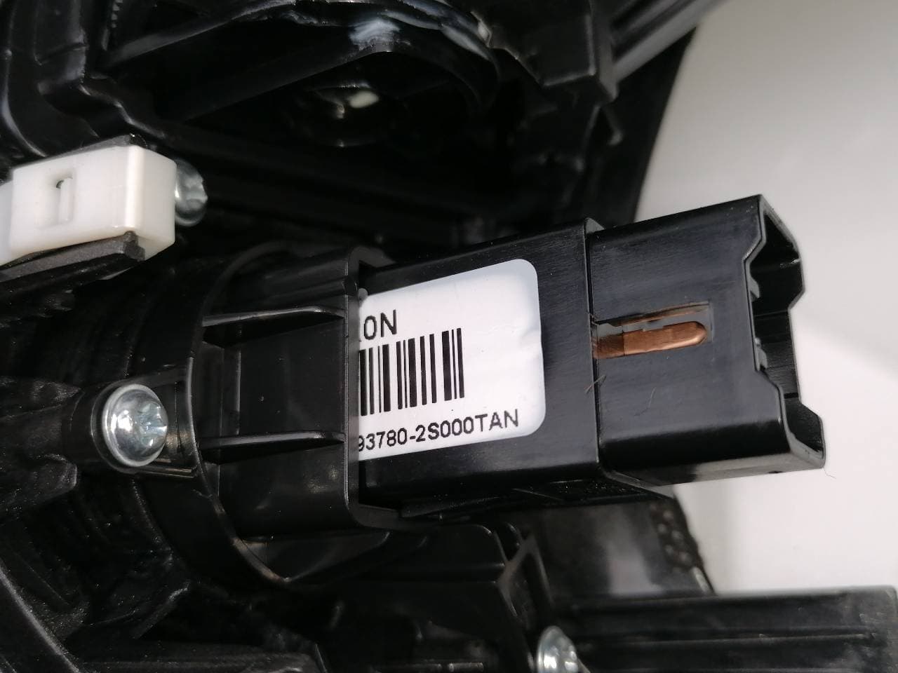 Plastico HYUNDAI IX35 2