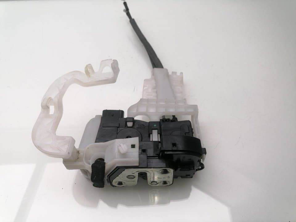 Cerradura puerta delantera derecha HYUNDAI IX35 4