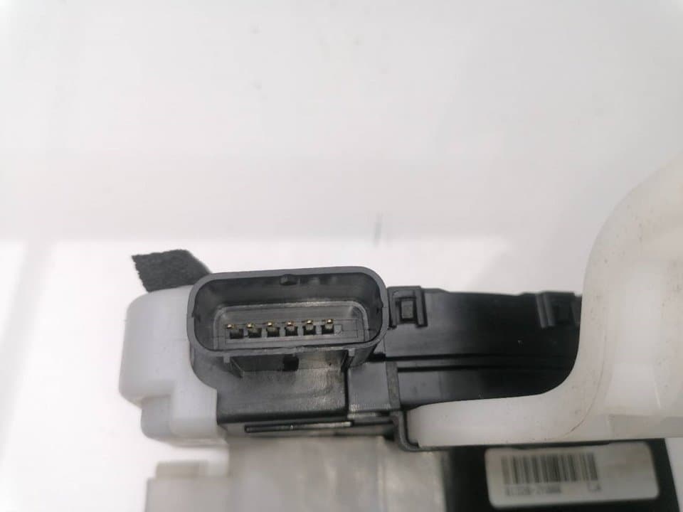 Cerradura puerta delantera derecha HYUNDAI IX35 2