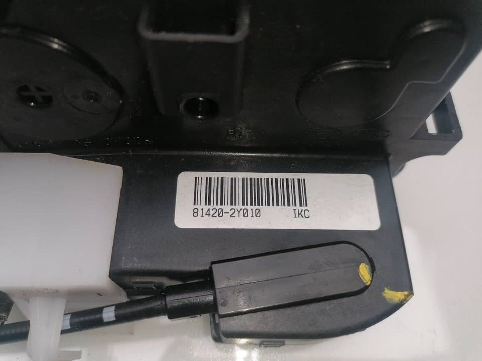 Cerradura puerta trasera derecha HYUNDAI IX35 3