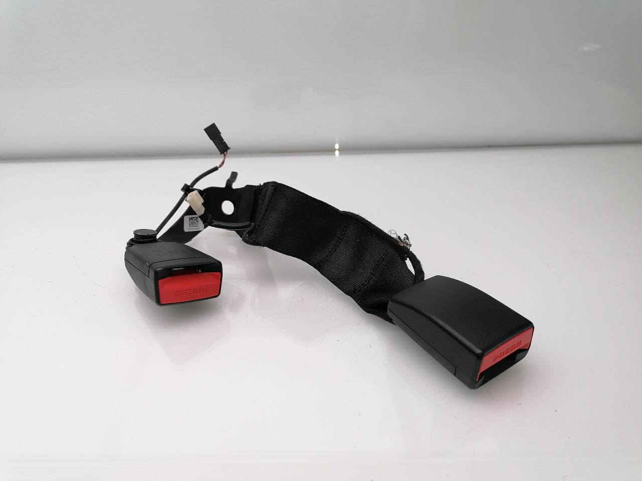 Pretensor trasero derecho BMW SERIE 4 GRAN COUPE (F36) 4