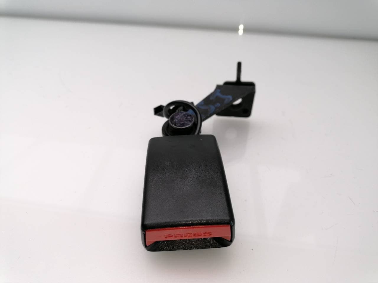 Pretensor trasero izquierdo BMW SERIE 4 GRAN COUPE (F36) 2