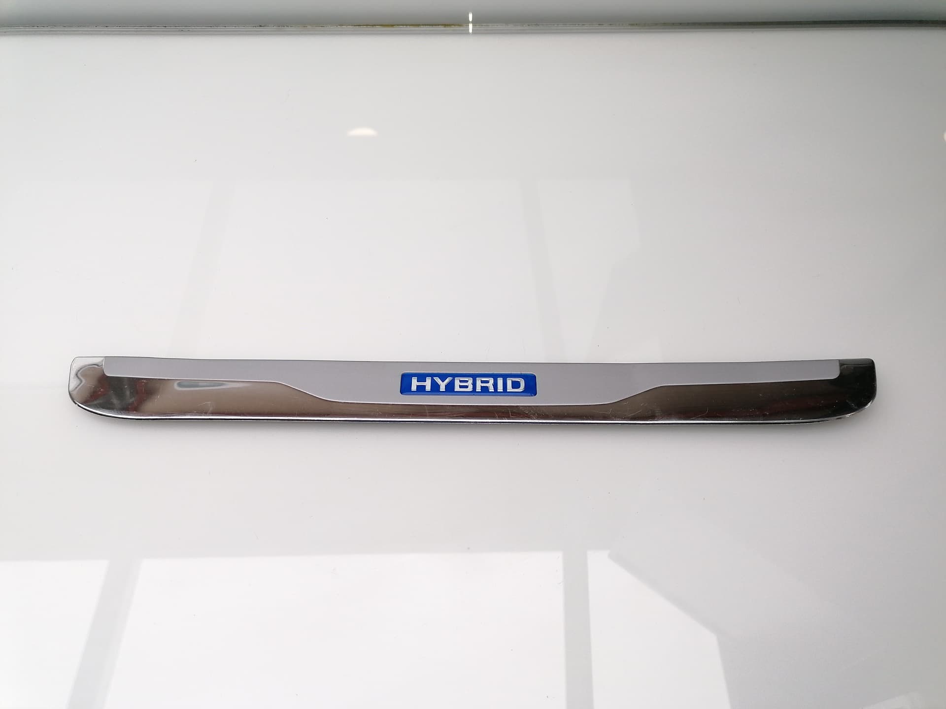 Plastico TOYOTA PRIUS+