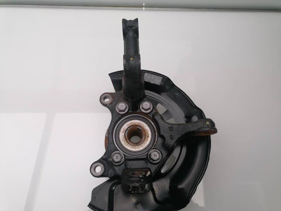 Mangueta delantera derecha TOYOTA PRIUS+ 3