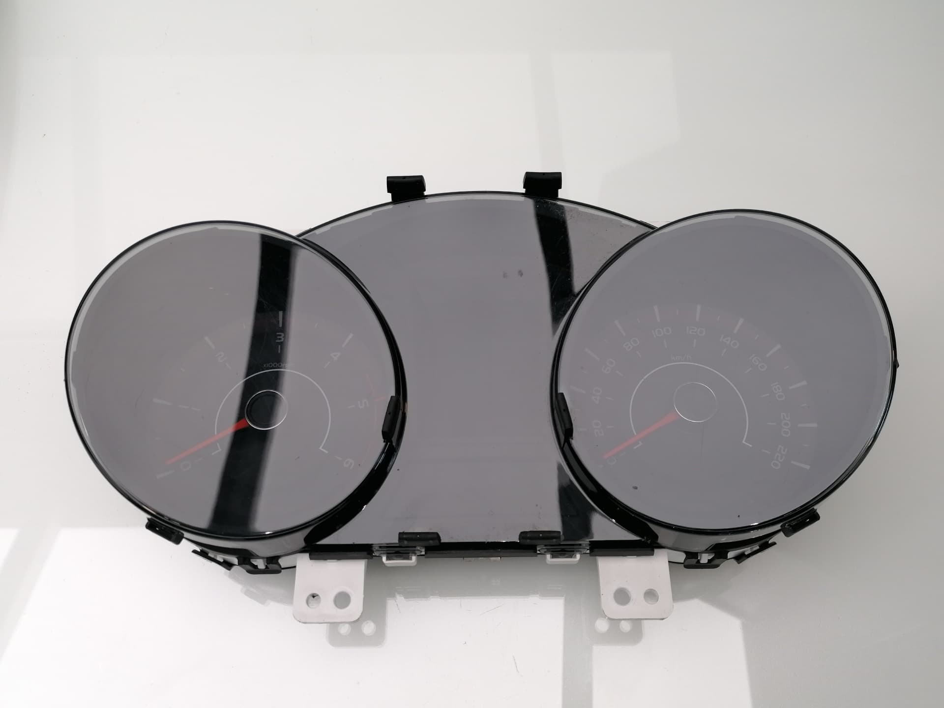 Cuadro instrumentos SSANGYONG TIVOLI