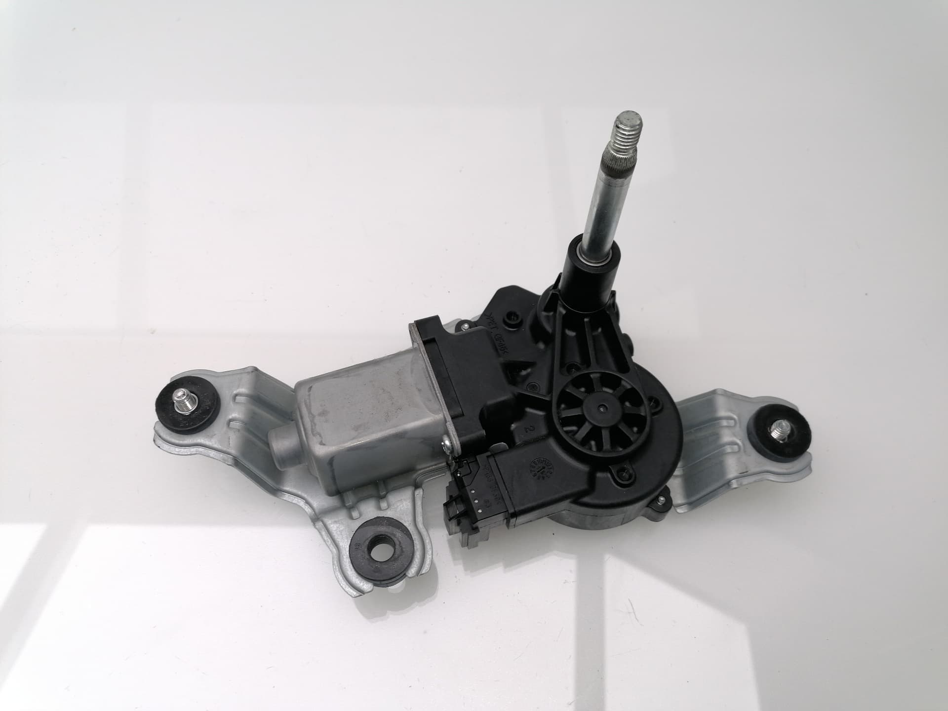 Motor limpia trasero SSANGYONG TIVOLI 3
