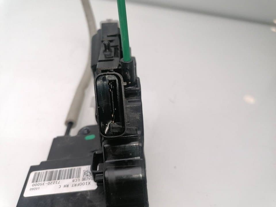 Cerradura puerta delantera derecha SSANGYONG TIVOLI 4
